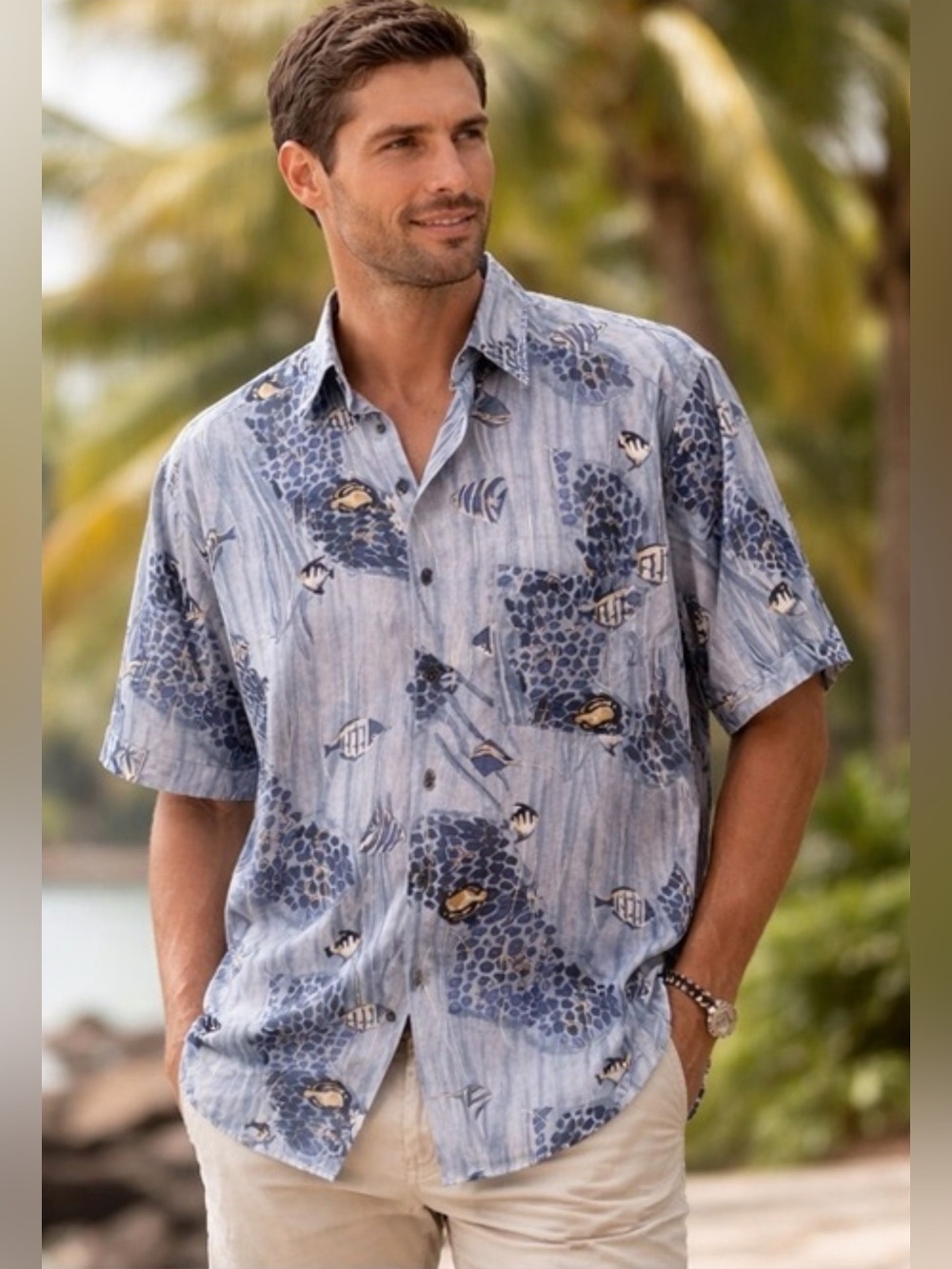 Roundtree & Yorke 100% Silk Hawaiian Shirt XL Blue Fish Print Resort Luxury